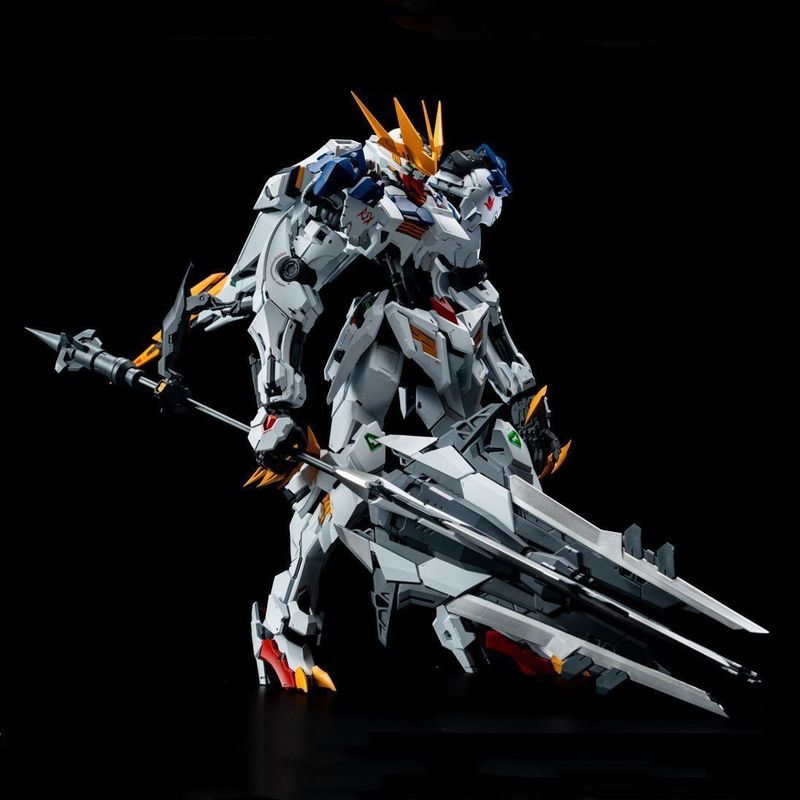 【재고 있음】LUNAVOR MG 1/100 울프 킹 바 - Model Kit Tristan 리뷰 및 가격