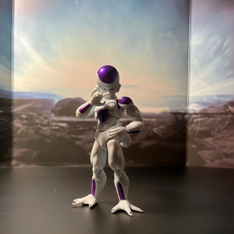 오리지널 반다이 S.H.Figuarts 드래곤 볼 Z  - Model Kit Frieza 리뷰 및 가격